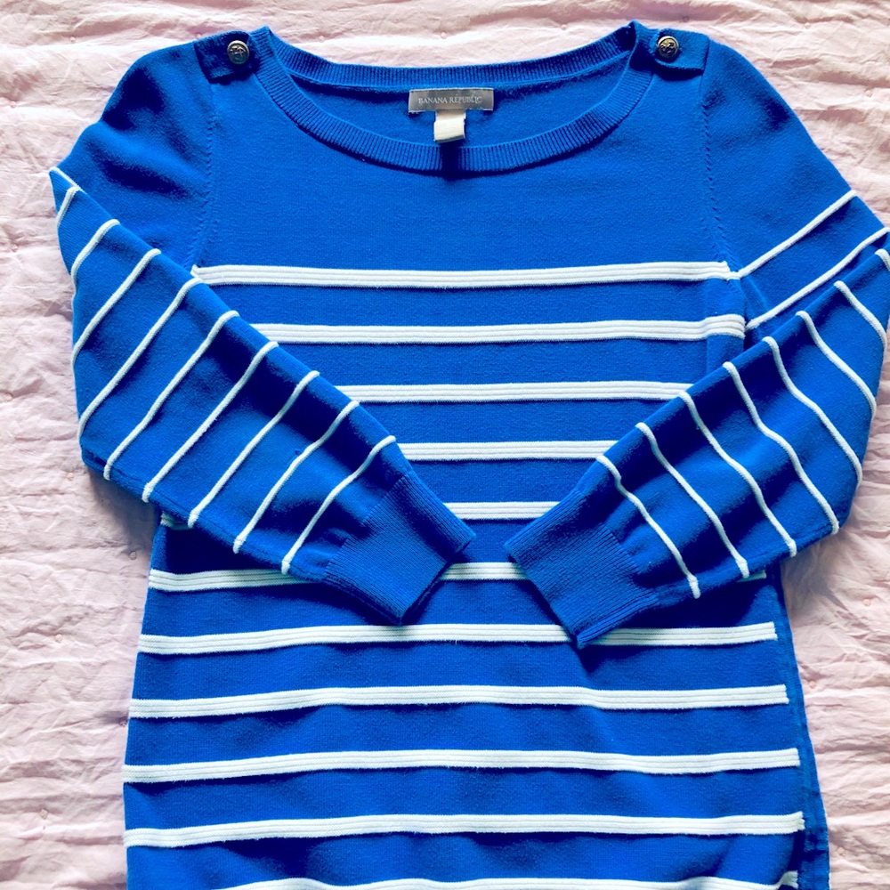 Banana Republic sweater